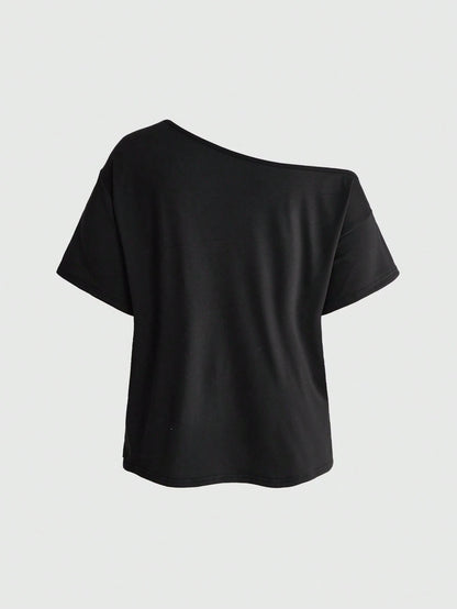 ROMWE Goth Plus Size Women's Asymmetrical Shoulder Cat Print Casual Daily Wear T-Shirt