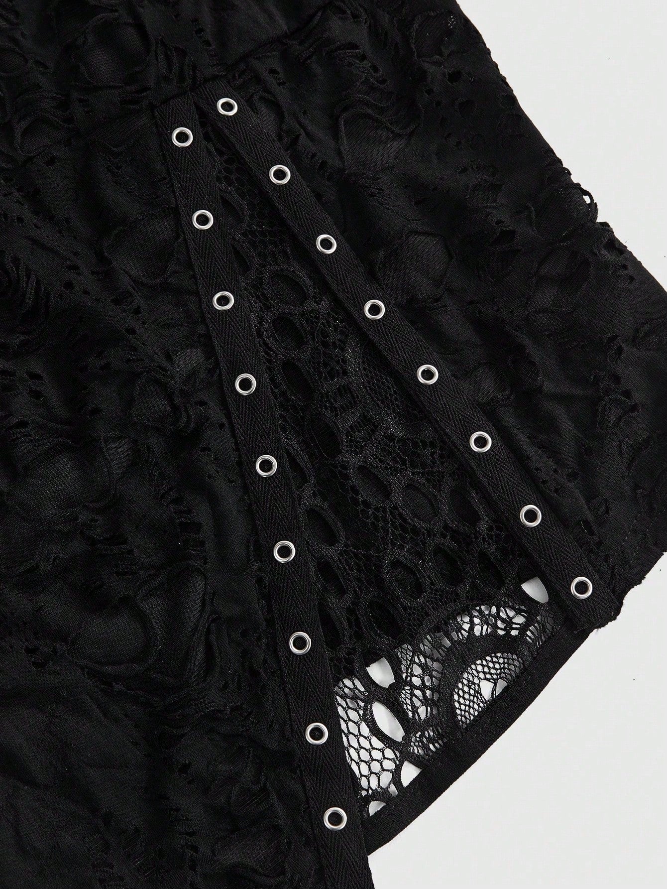 ROMWE Plus Size Women Gothic Punk Style Asymmetric Floral Mesh Patchwork Ripped Crop Top