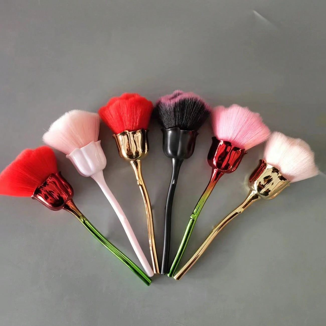 Rose Shaped Nail Dust Brush Soft Bristles Foundation Blush Makeup Tool Pink Handle Elegant Design For Salon Home Use