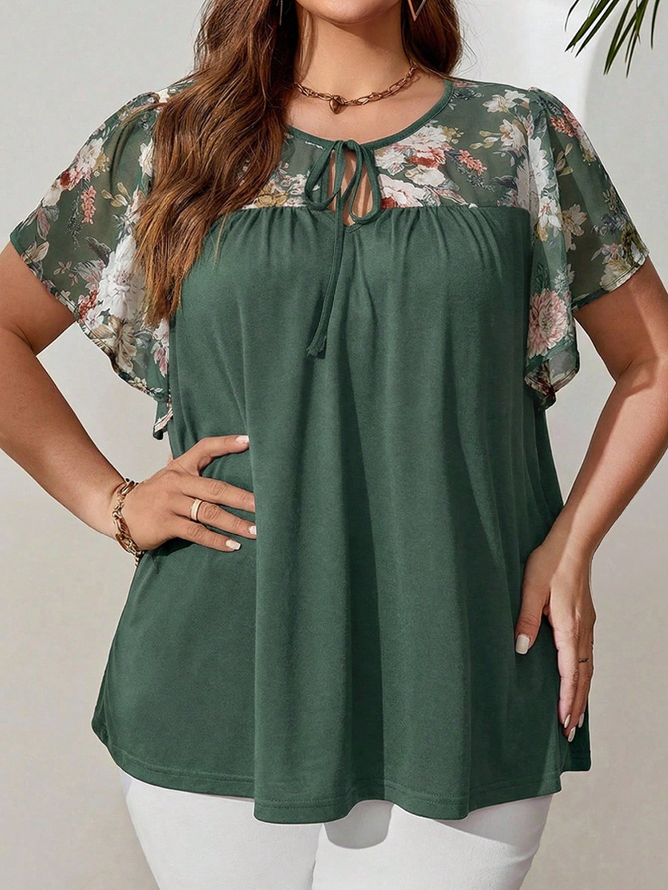 Rosumi Plus Size Women'S Floral Print Tie-Down Black Top For Spring, Summer Tops