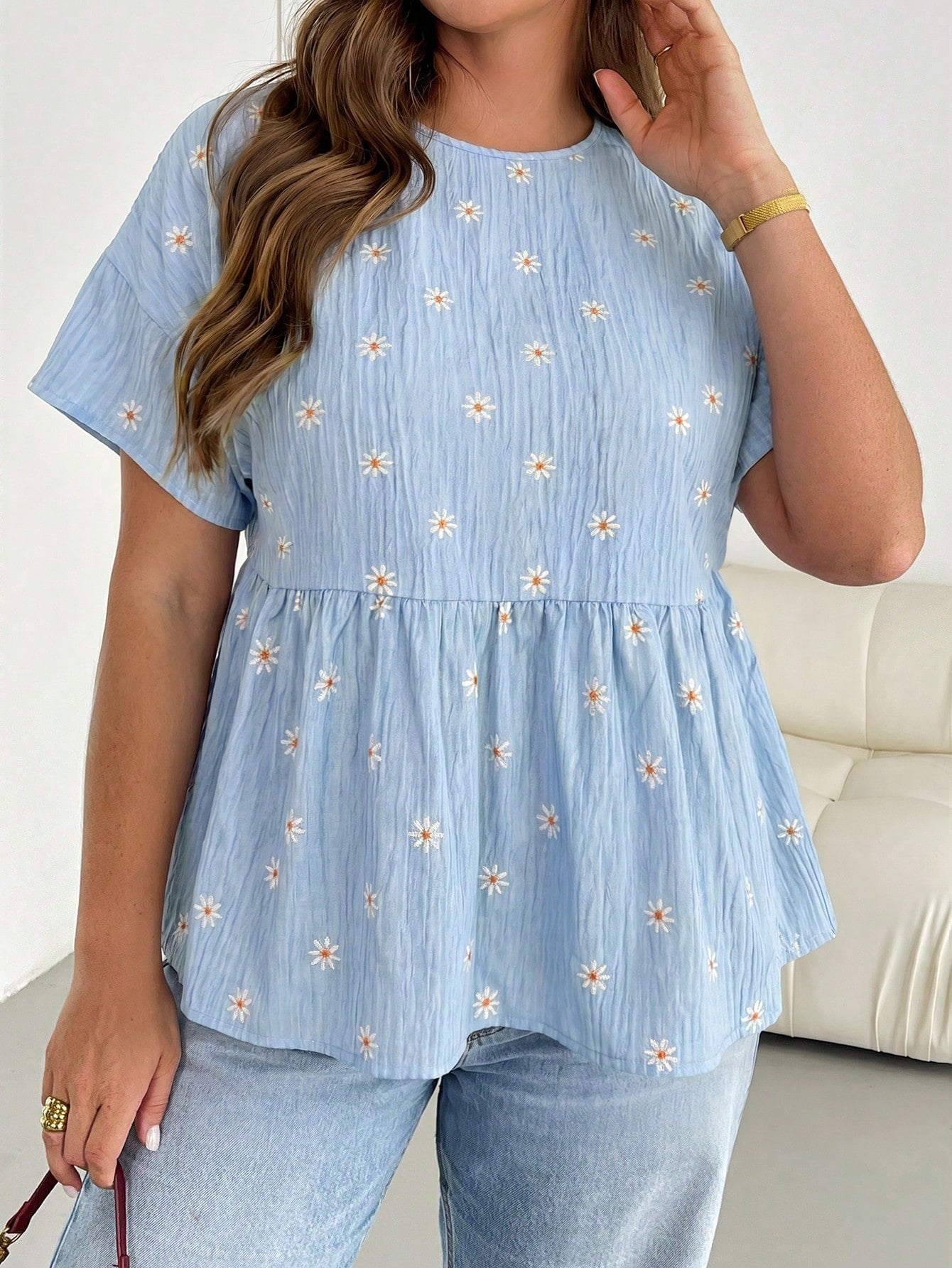 Shapeblank Plus Size Women's Spring/Summer Fashion Casual Loose Comfortable Daily Basic Versatile Slimming Daisy Blue Print Short Sleeve Doll Top, Women's Shirt, Outing, Vacation, Minimalist Style
