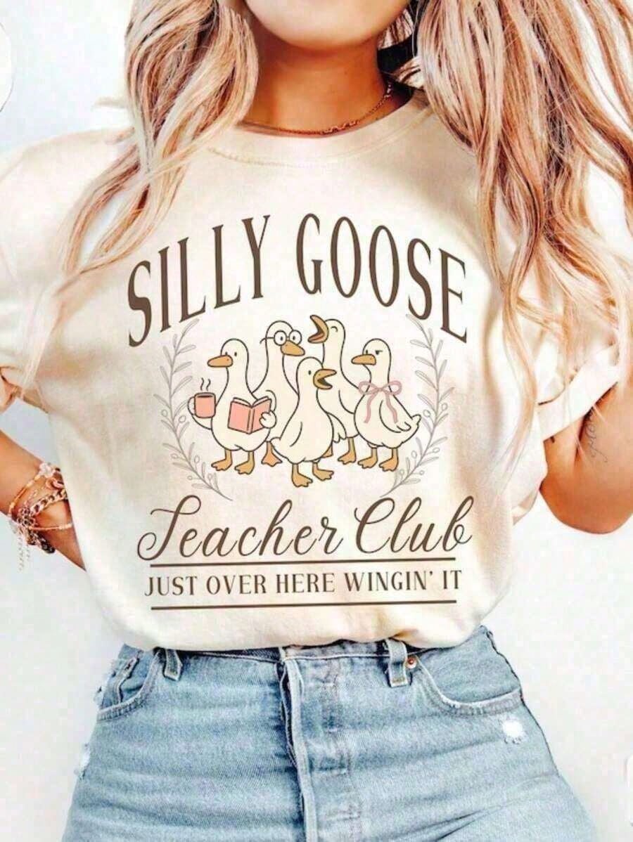 Silly Goose Teacher-Shirt % Cotton, Funny Goose-Shirt, Back To School, Teacher, Club-Shirt, Cute Animal-Shirt, Vintage-Shirt % Cotton Comfortable And