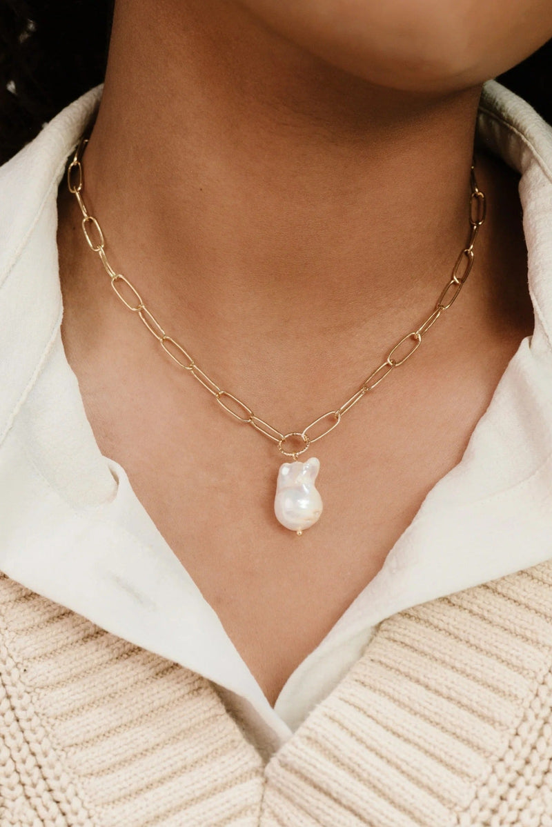 Single Pearl Chain Necklace