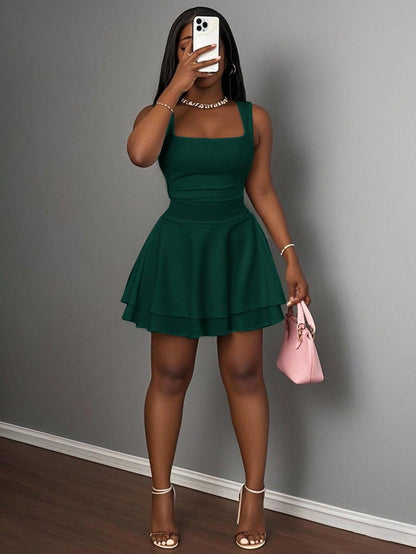 Slaydiva Women's Casual Basic Sleeveless Ruched Layered A-Line Short Dress, Minimalist Design