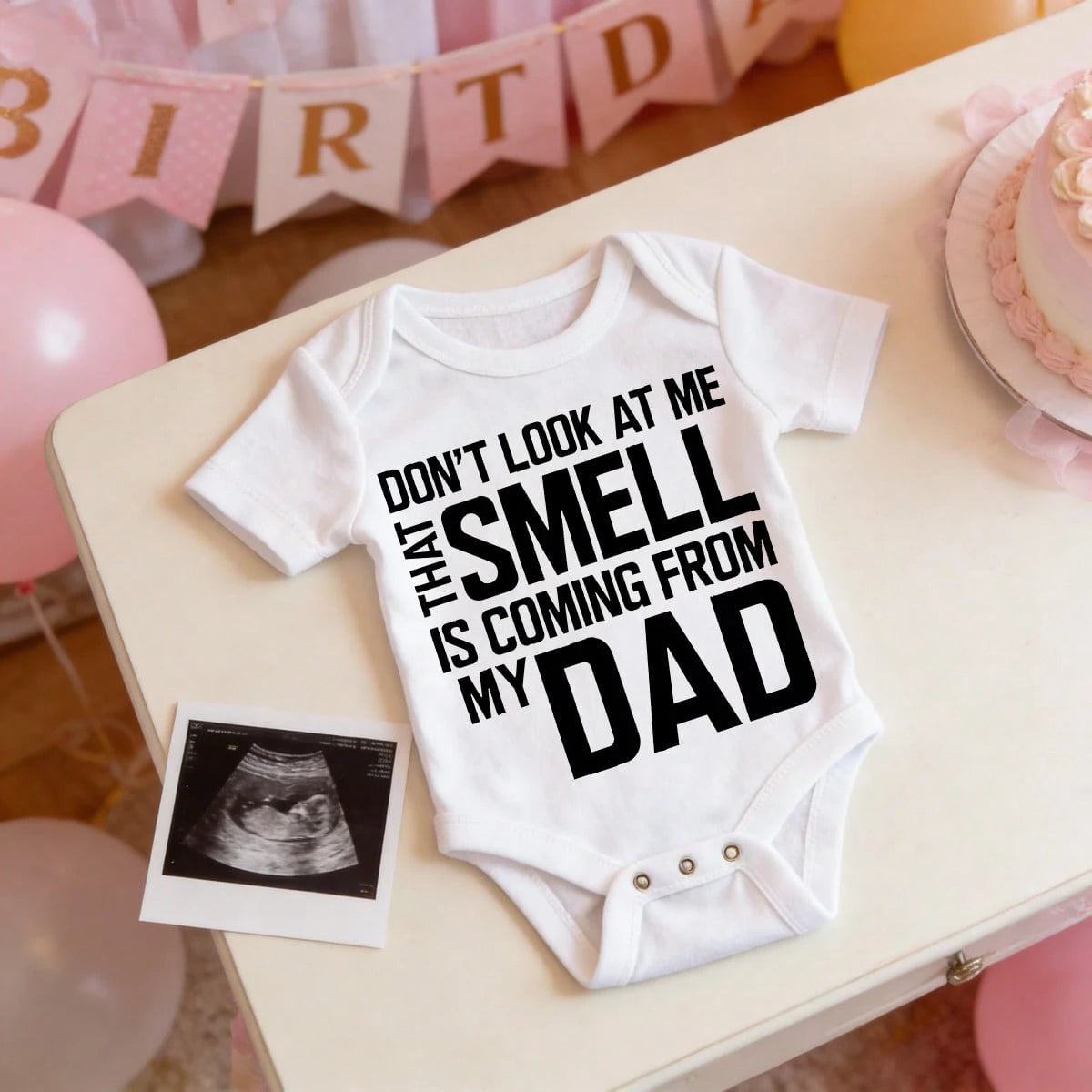 Soft Cotton Baby Bodysuit Don't Look At Me That Smell Is Coming From My Dad Bamboo Skin- Friendly Button Closure Fashionable For Newborn Baby Boys Girls 0-24M