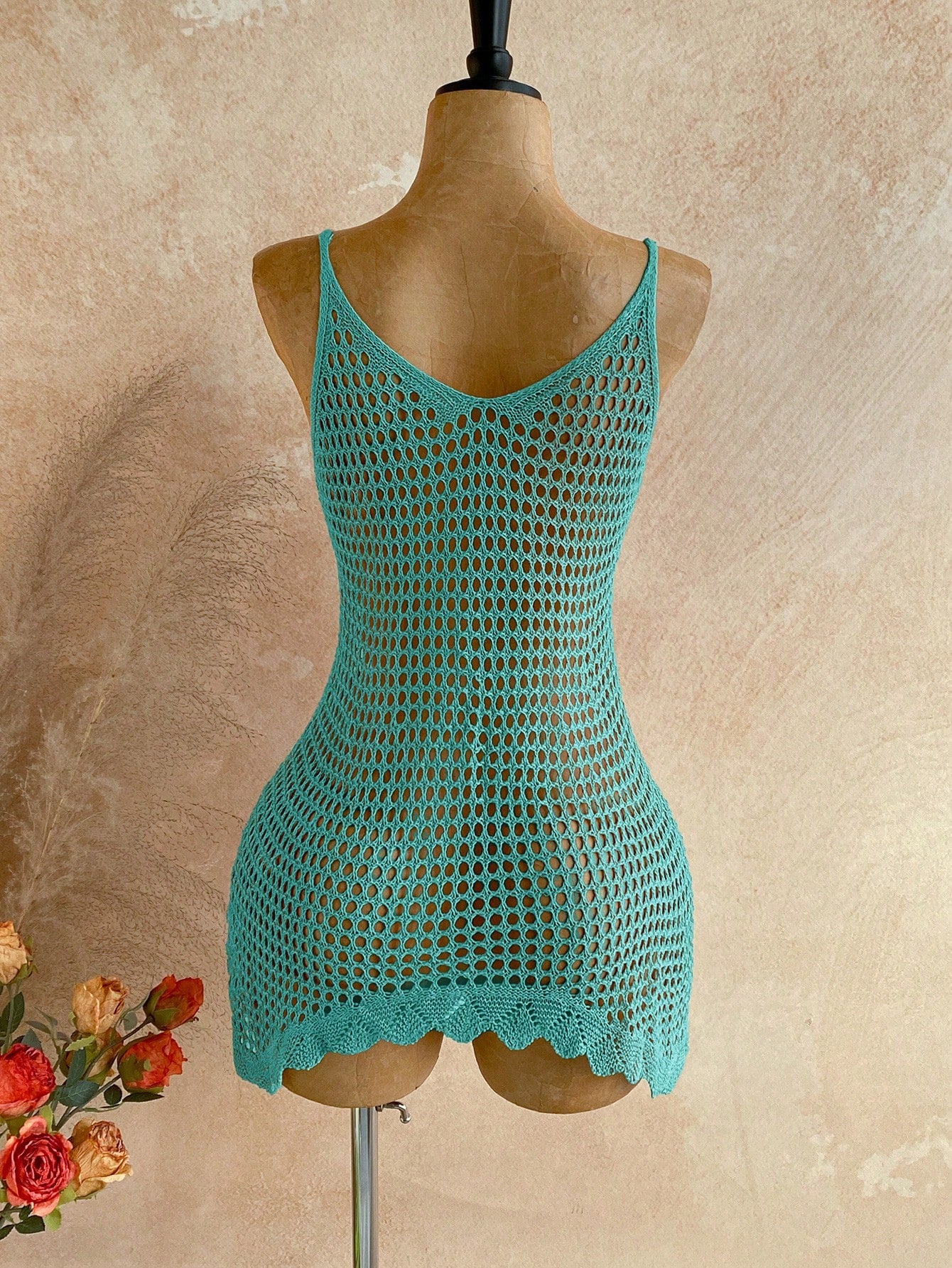 Soleia Beach Outfit For Women Summer Outfits Vacation Outfits Women Beach Dresses Women's V-Neck Hollow Star Decor Asymmetrical Hem Cover Up