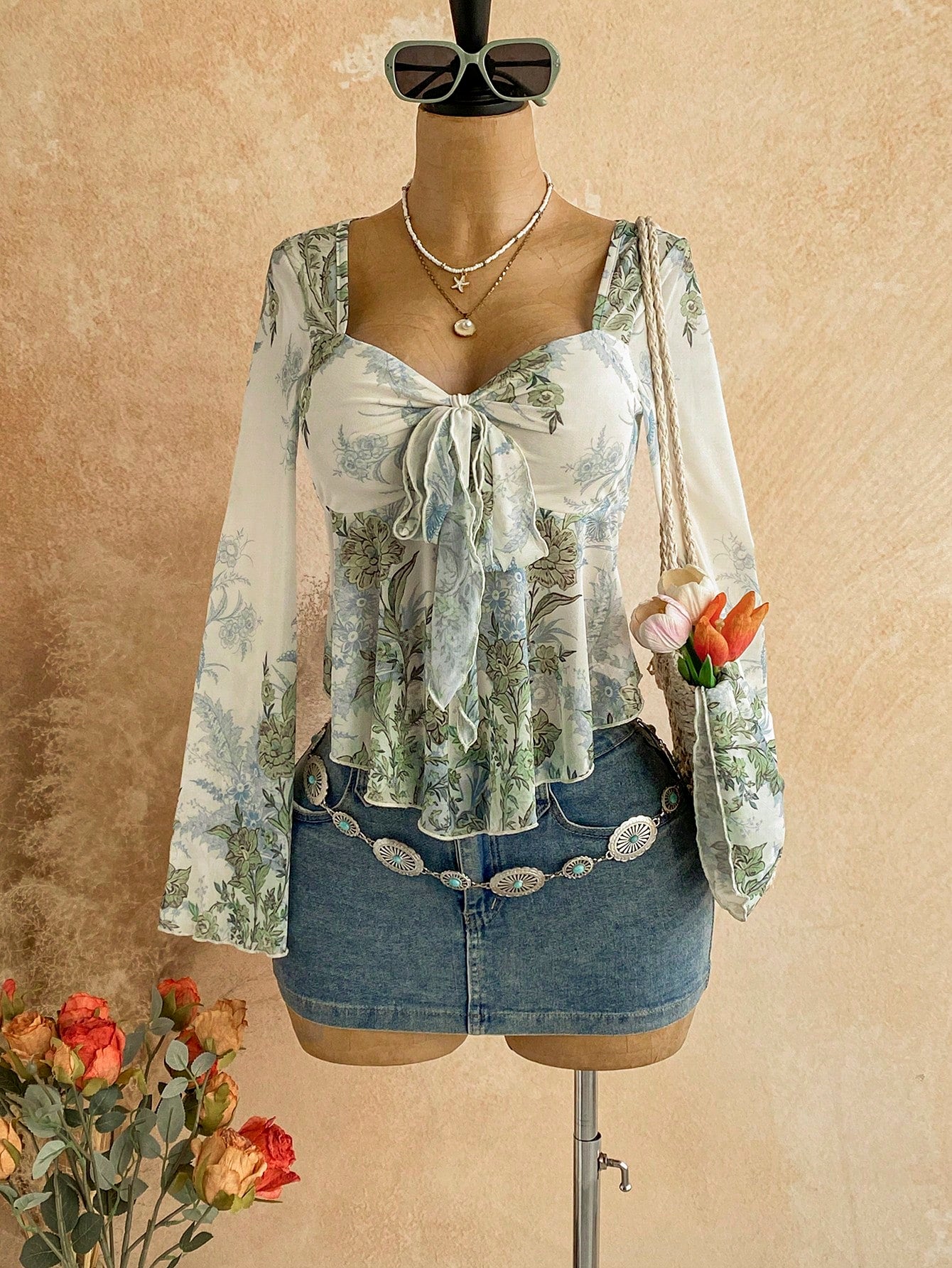 Soleia Plus Size Women's Vacation Casual Floral Print Tie Front Top
