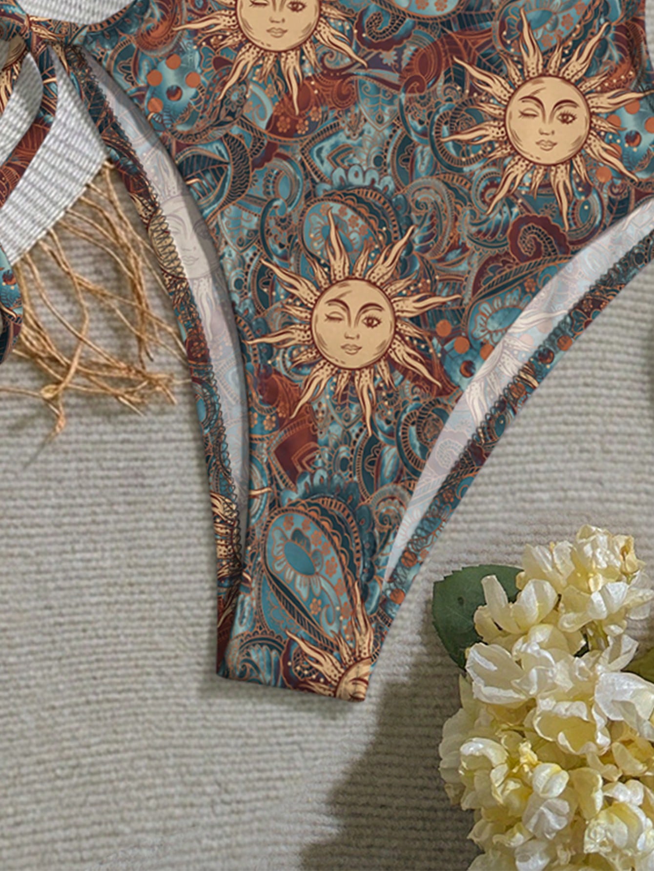 Soleia Women's New Halter Tie Swimsuit, Retro Sun God Cashew Flower Print Pattern Front Hollow Teardrop Sexy & Fashionable Style, Suitable For Beach Wear