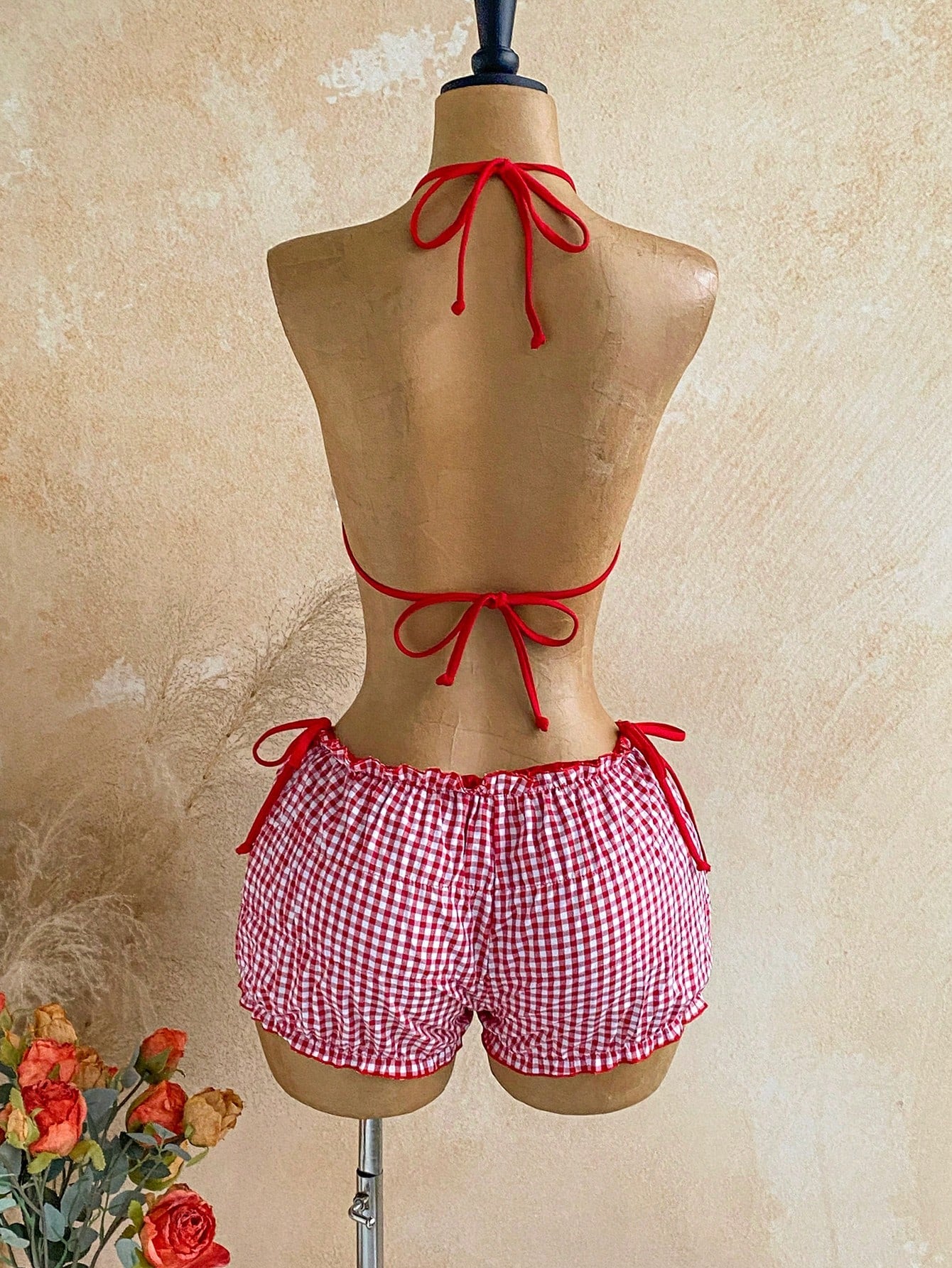 Soleia Women's Summer Vacation Beach Textured Halter Bikini Set And Plaid Shorts