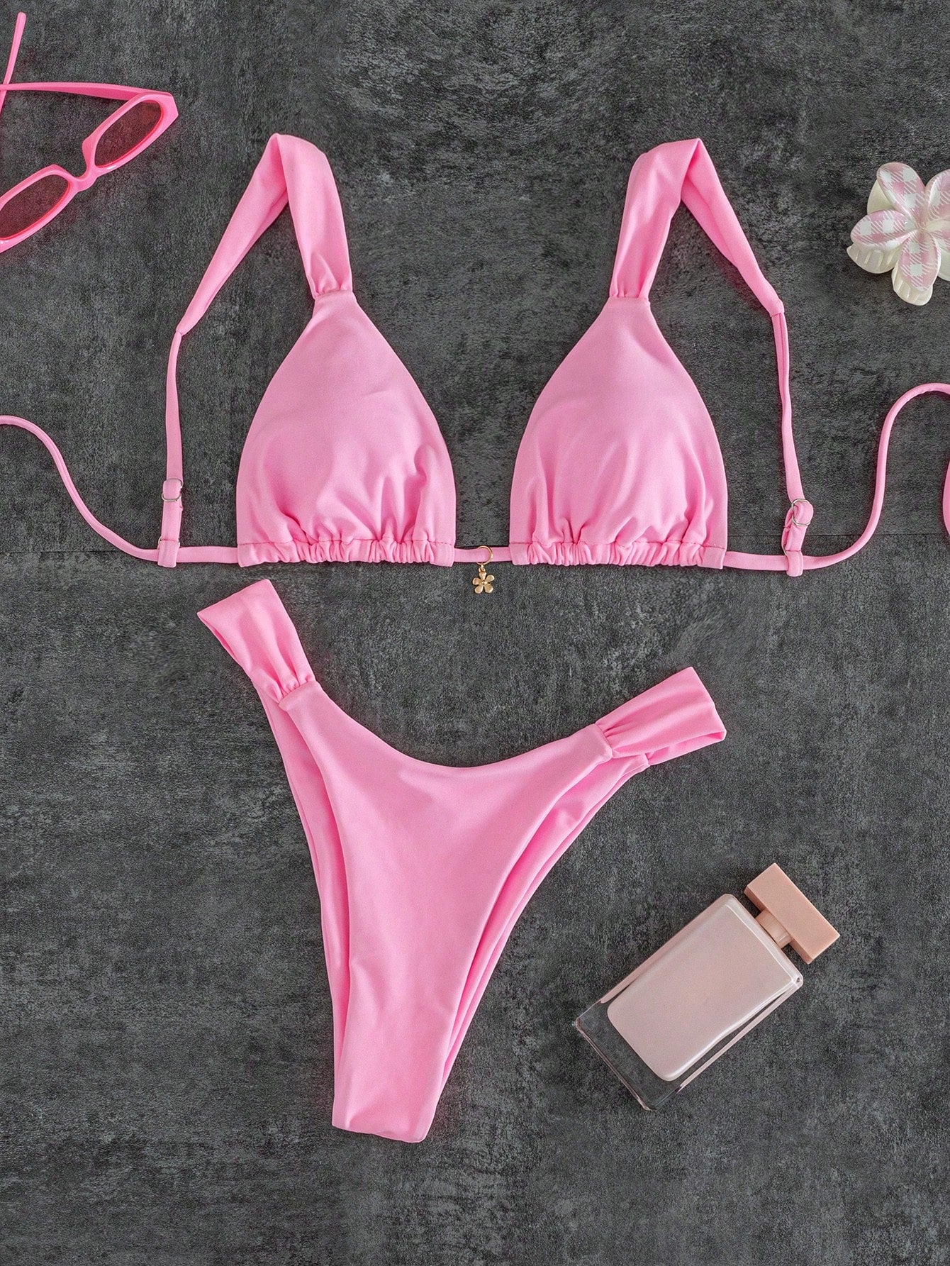 Spring Summer Women's Sexy Fashionable Pink Bikini With Floral Pendant, Elegant Casual Beach Vacation Outfit Suitable For Music Festivals, Beach Parties, Surfing And More, Made Of High Elastic Fabric