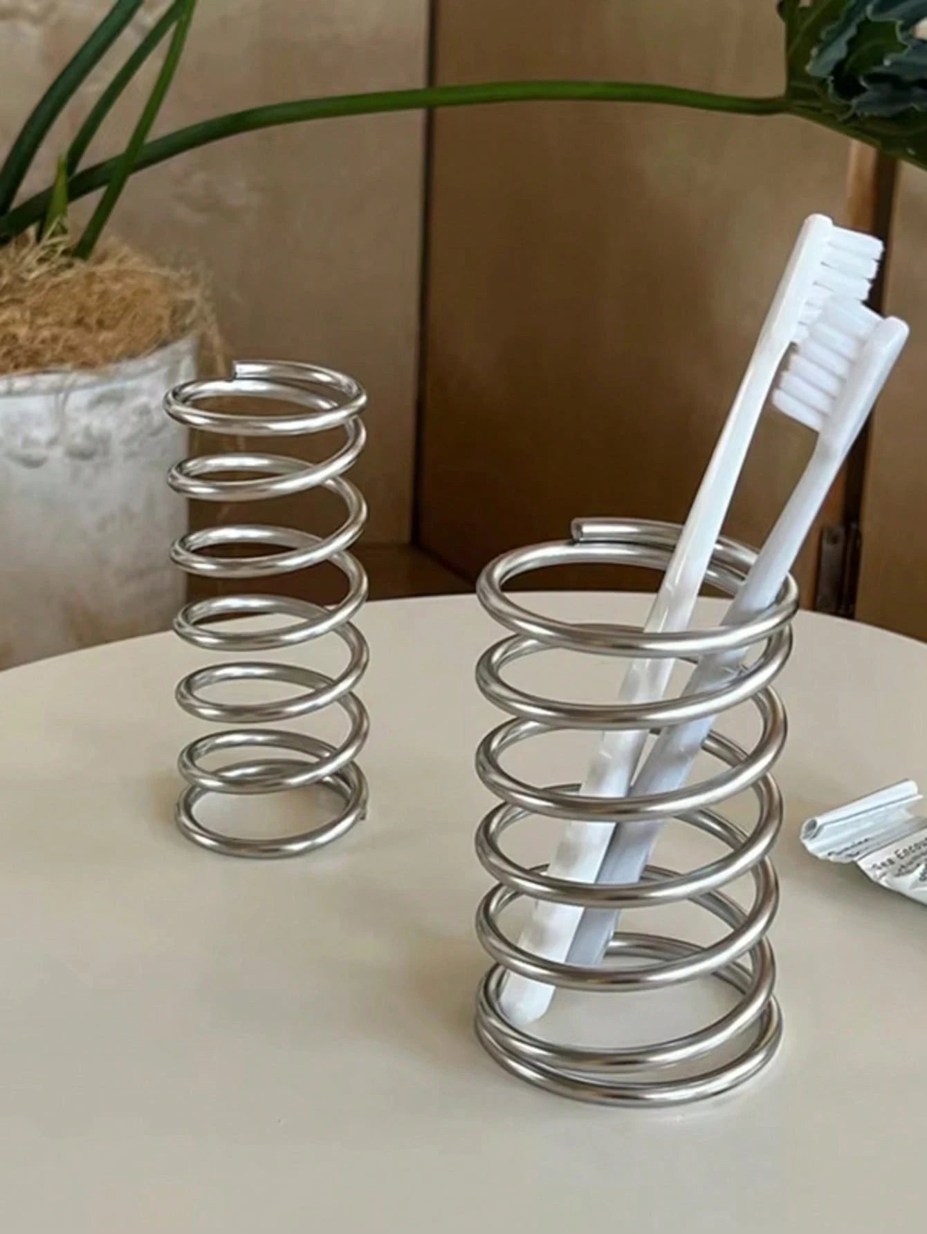Stainless Steel Toothbrush Holder, Metal Bathroom Accessories, Toothpaste & Makeup Brush Storage Rack, Home Decor