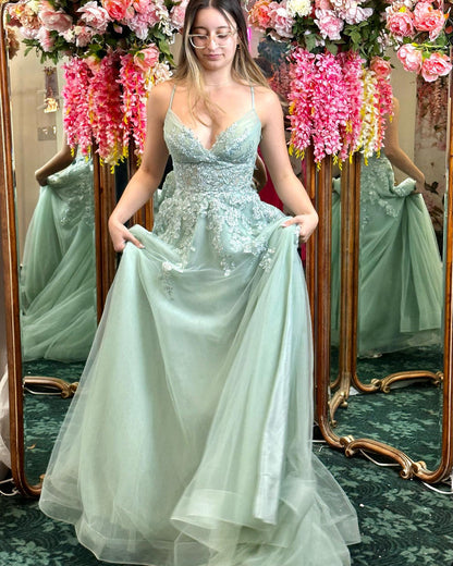 Straps Sage Green Appliques Tulle Long Formal Dress