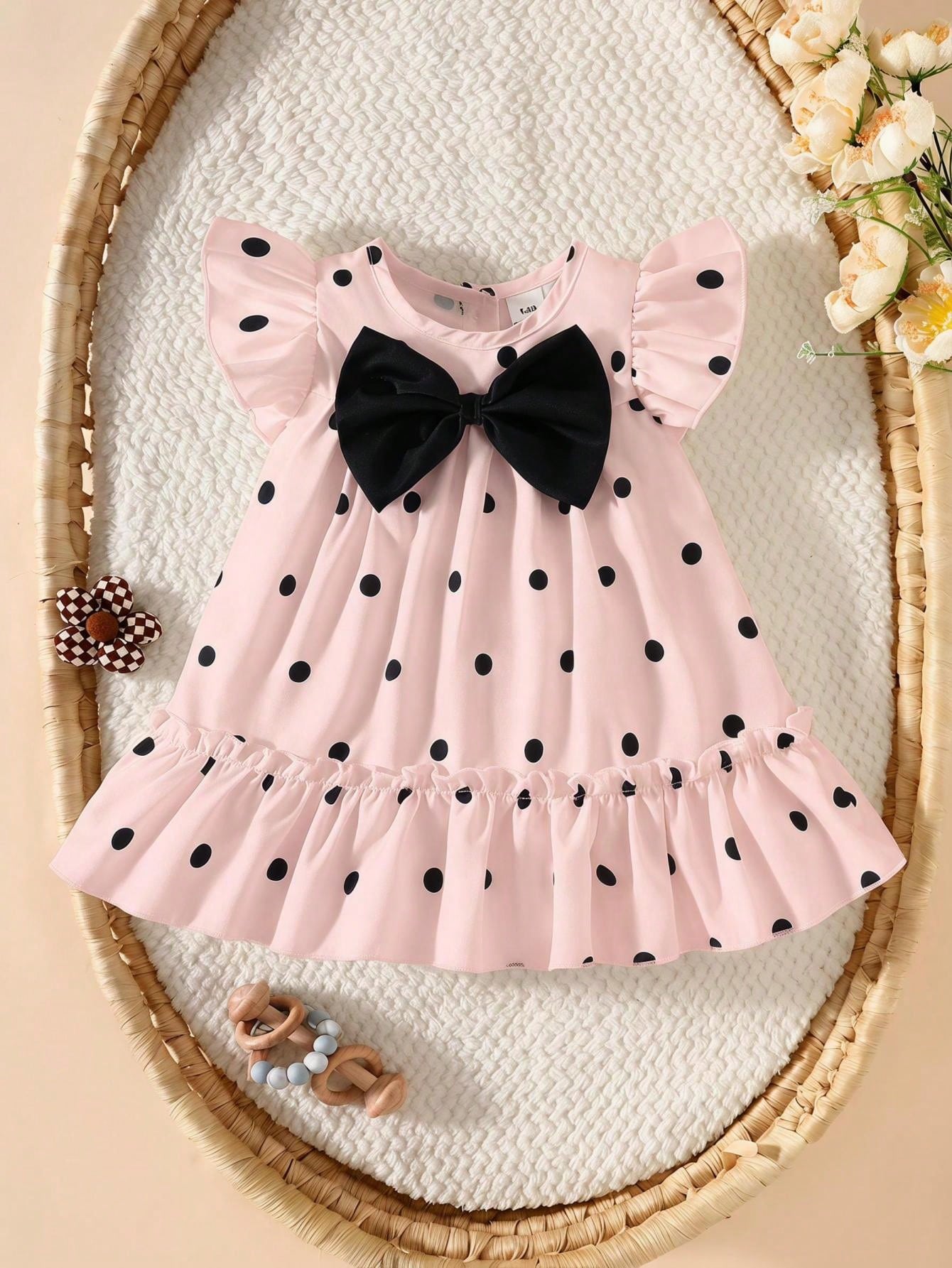 Summer Baby Girls' Apricot Ruffle Flutter‑Sleeve Dress For Newborns Classic Beige‑Black Polka Dot Print, Loose A‑Line Tiered Skirt Lightweight, Skin‑Friendly & Breathable Fabric Suitable For Dai
