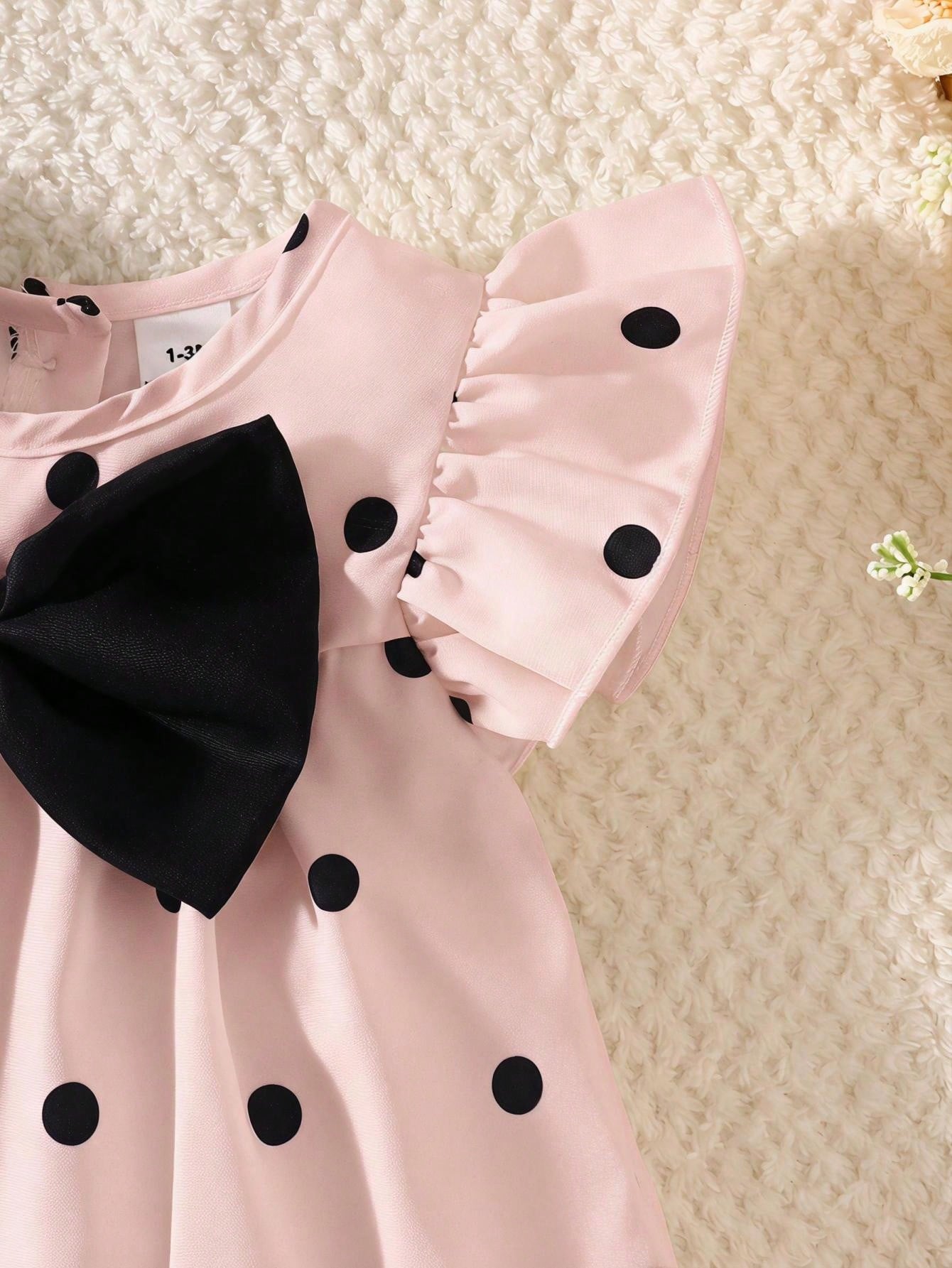Summer Baby Girls' Apricot Ruffle Flutter‑Sleeve Dress For Newborns Classic Beige‑Black Polka Dot Print, Loose A‑Line Tiered Skirt Lightweight, Skin‑Friendly & Breathable Fabric Suitable For Dai