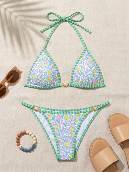 Summer New Arrival Fresh Floral Contrast Plaid Halter Bikini With Metal Shell Decor Triangle Cup Separate Swimwear, Flattering Sexy Swimwear Vacation