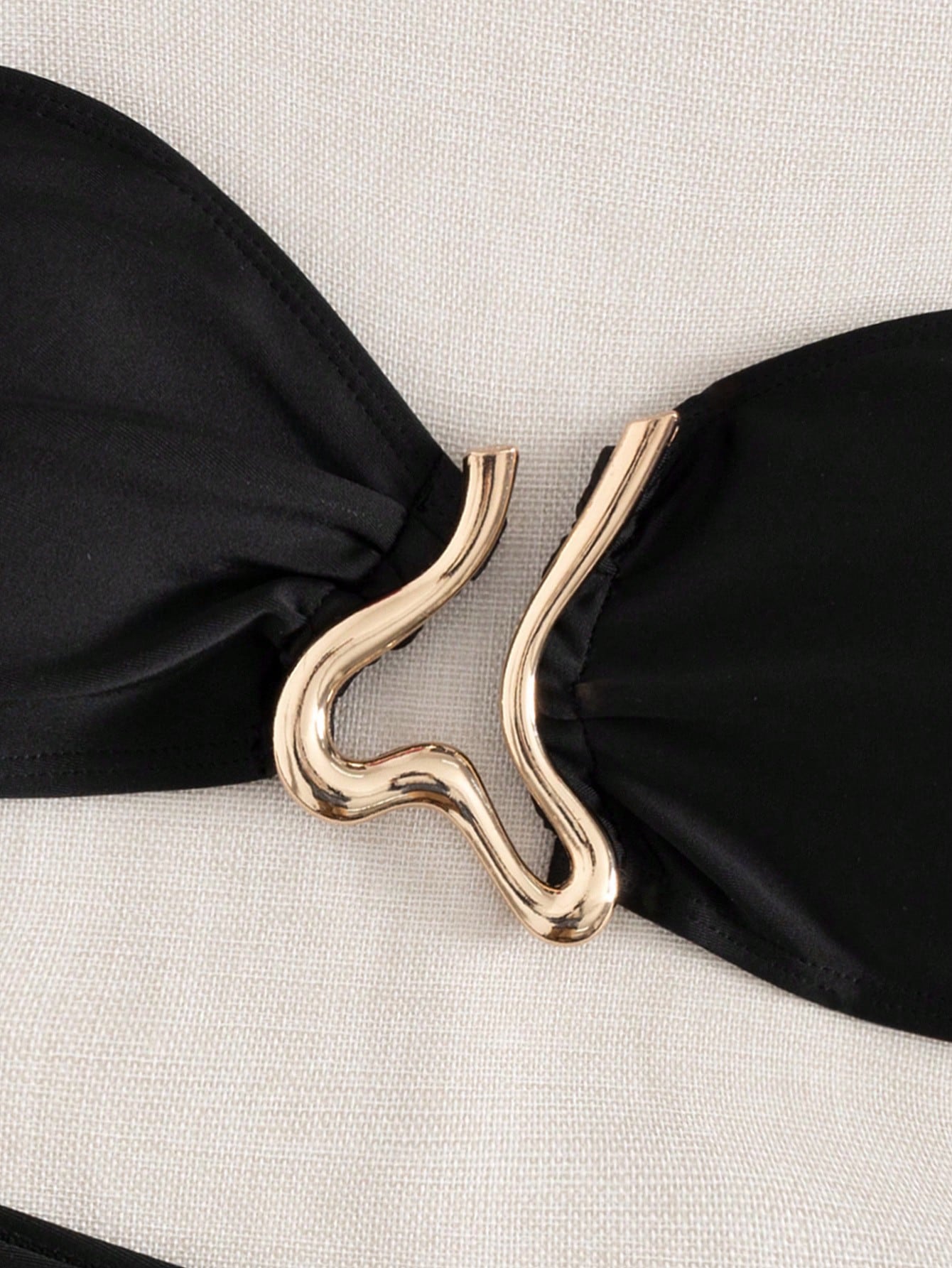 Sundfotday Women's Fashion Sexy Bandeau Bikini Set With Gold Clip Decor, Two-Piece Swimwear For Party And Beach Vacation Summer