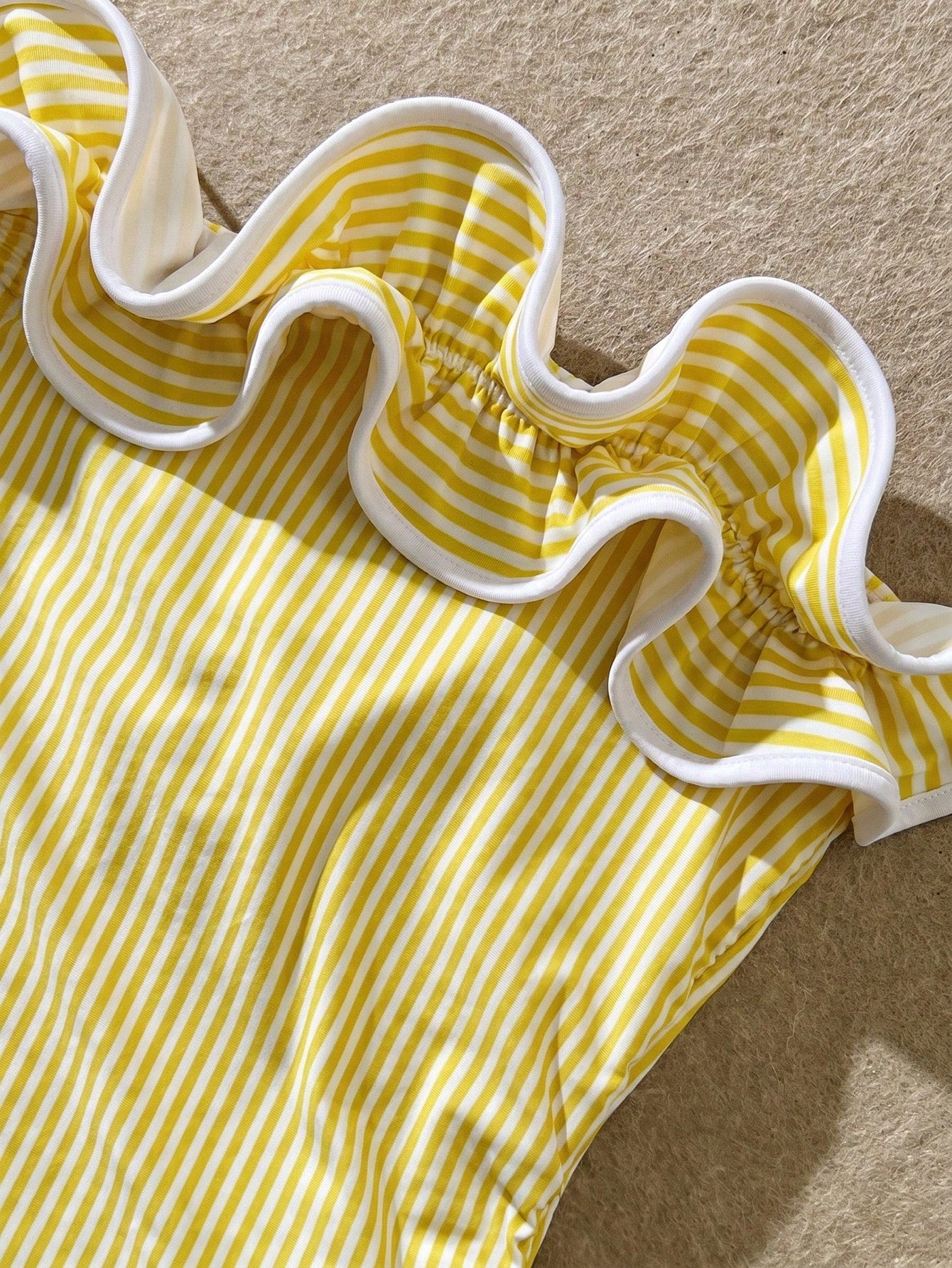 Sunnyshic New Summer Women's Bandeau Top With Ruffle Trim And Detachable Straps, Sexy Waist-Cinching Design, Paired With Shorts, Blue And White Striped Print, Fresh And Cute, Great For Travel, Vacatio
