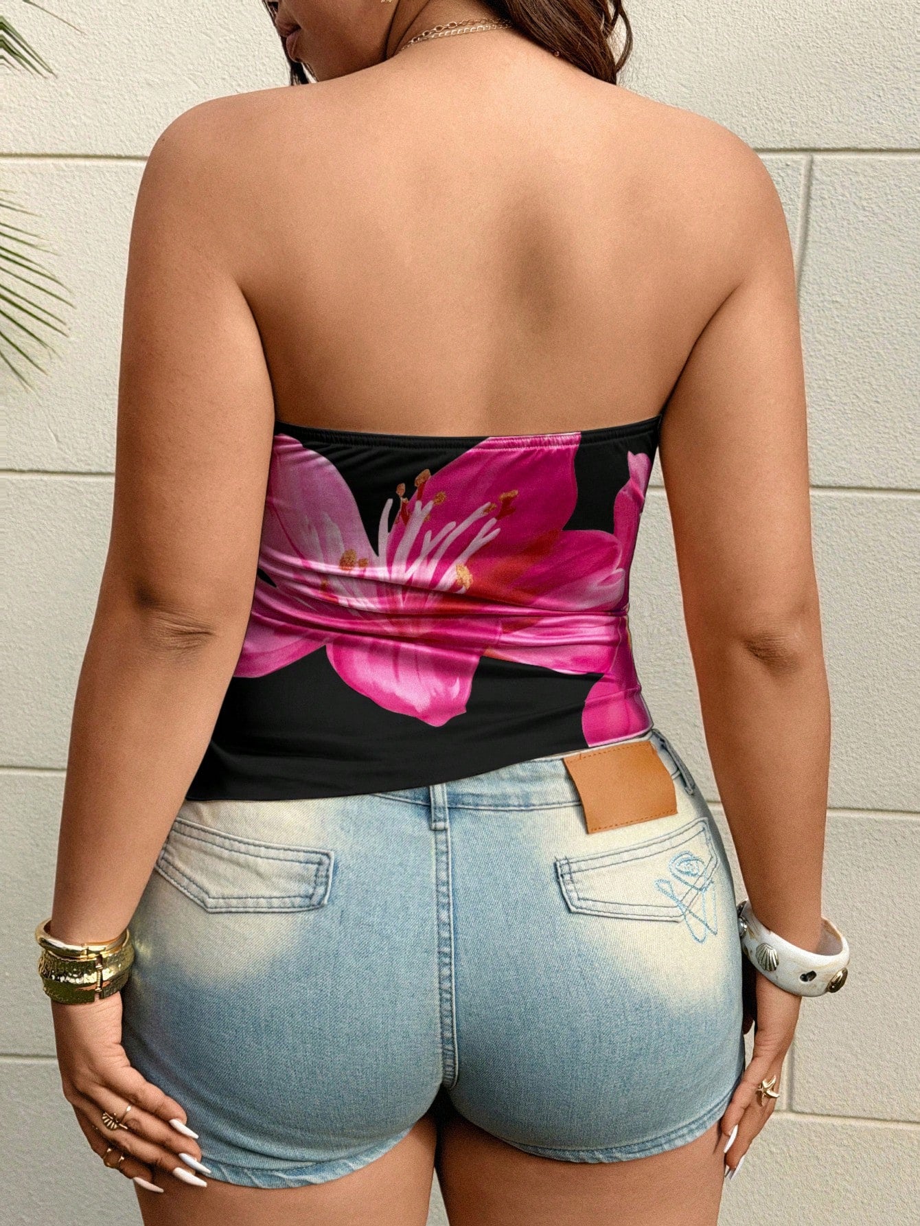 Sunnyshic Plus Size Women's Retro Boho Black Summer Floral Print Drawstring Sleeveless Crop Top, Vacation Holiday For Music Festival Party