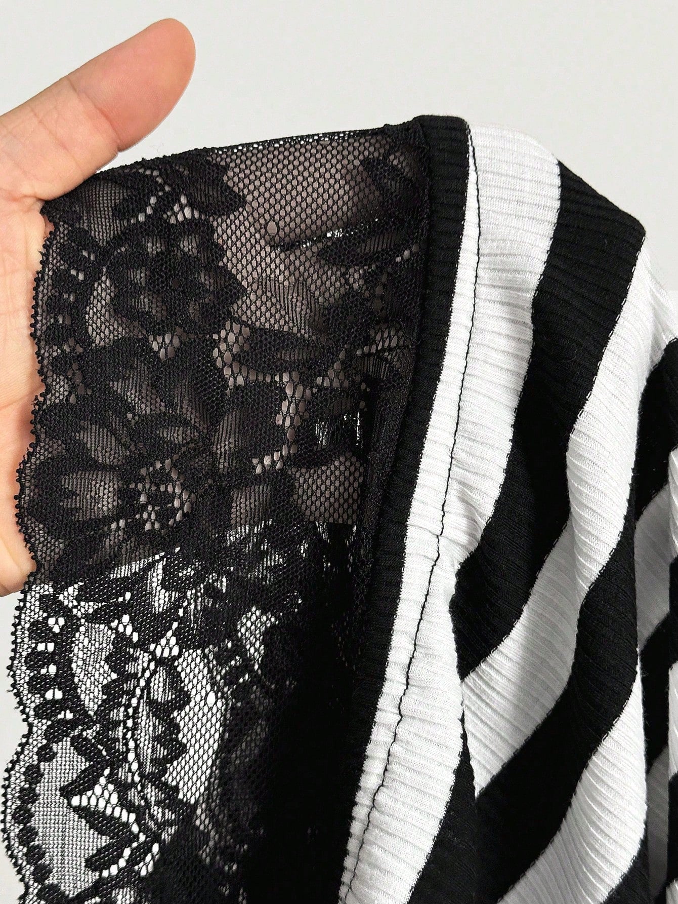 Sunspun Punk Style Off-Shoulder Off-Shoulder Striped Lace Trim Patchwork Short Sleeve Plus Size T-Shirt Top- Gothic Y2K Ribbed T-Shirt
