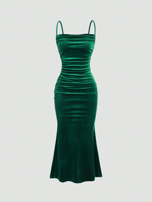 Sweetra 1pc Solid Color Pleated Fitted Elegant Sleeveless Tank Dress For Holiday Party Clothes Maxi Velvet Women Outfit