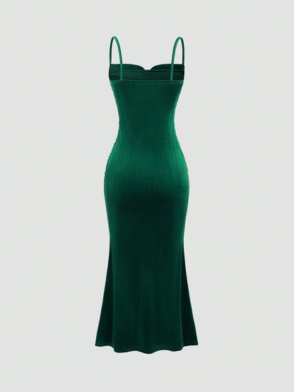 Sweetra 1pc Solid Color Pleated Fitted Elegant Sleeveless Tank Dress For Holiday Party Clothes Maxi Velvet Women Outfit
