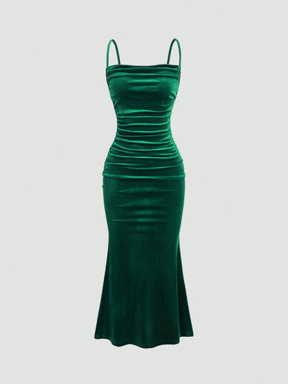 Sweetra 1pc Solid Color Pleated Fitted Elegant Sleeveless Tank Dress For Holiday Party Clothes Maxi Velvet Women Outfit