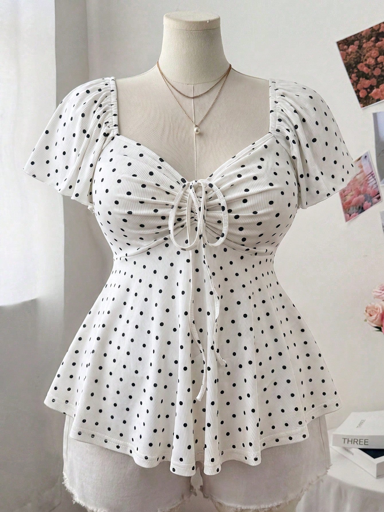Sweetra Plus Size Women's Spring/Summer Square Neck Sweetheart Neck Drawstring Cap Sleeve Ruffle Sleeve Flutter Sleeve Small Ditsy Floral Casual Cute Elegant Vacation A-Line Elegant T-Shirt