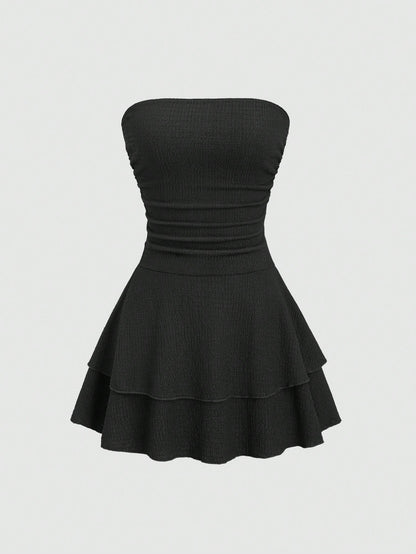 Sweetra Women's New Minimalist Solid Color Strapless Knit Mini Dress, Multi-Layer Cake Dress