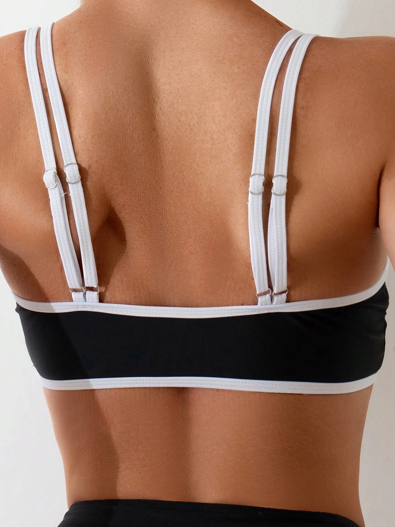 Swim Basics Women Summer Beach Contrast Trim Tie Detail Bikini Set For Vacation