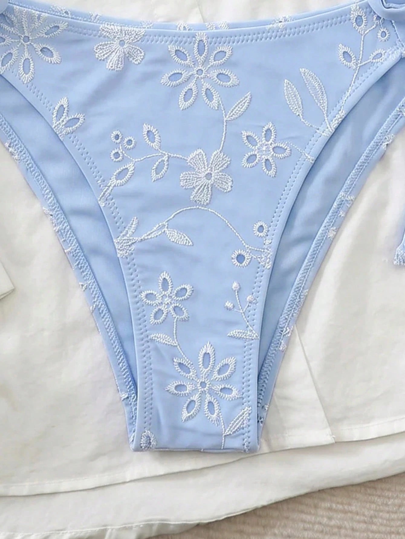 Swim Chicsea Cute Summer Light Blue Floral Underwire Bikini Set,Women's 2pcs Mediterranean Textured Embroidery Swimwear,Elegant Beach Holiday Bohemian Vacation