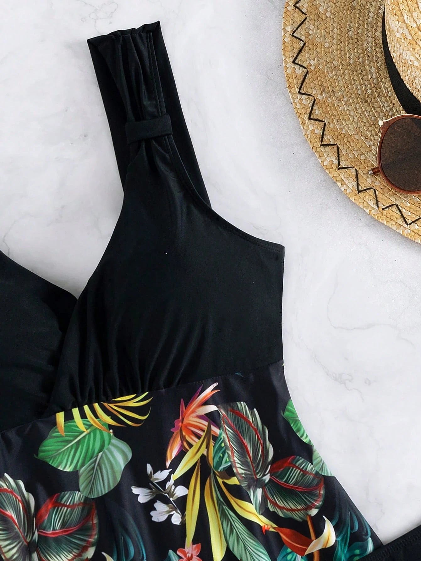 Swim Lushoire Random Tropical Print Tankini Set Knot Strap Longline Tank Top & Boxer Shorts 2 Pieces Swimsuit Summer
