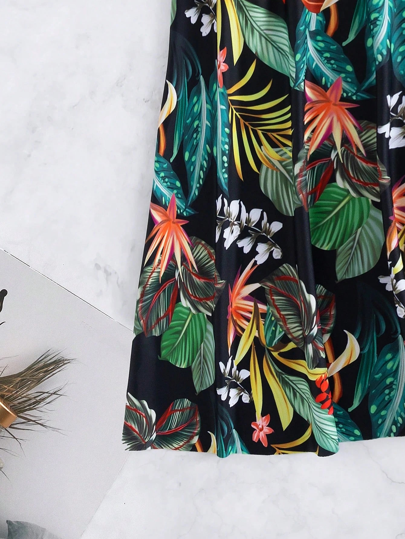 Swim Lushoire Random Tropical Print Tankini Set Knot Strap Longline Tank Top & Boxer Shorts 2 Pieces Swimsuit Summer