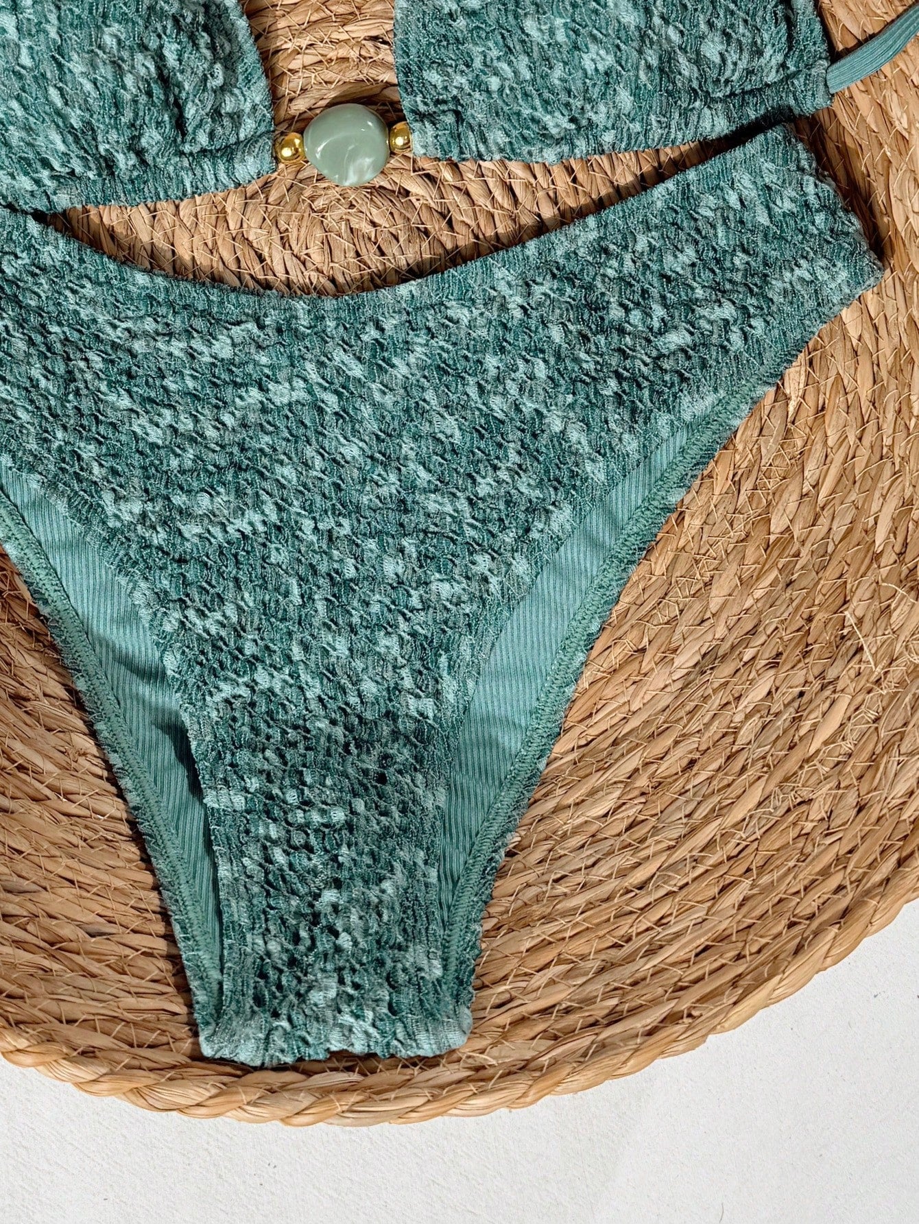 Swim Mod 2026 Spring/Summer Green Triangle Cup Textured Bubble Crinkle Fabric Jade-Like Finish Decorative Buckle Gold Bead Embellished High-Cut Sexy Bikini For Women, Suitable For Beach, Pool, And Sea