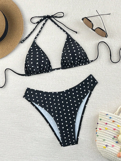 Swim Mod 2026 Spring/Summer Green Triangle Cup Textured Bubble Crinkle Fabric Jade-Like Finish Decorative Buckle Gold Bead Embellished High-Cut Sexy Bikini For Women, Suitable For Beach, Pool, And Sea