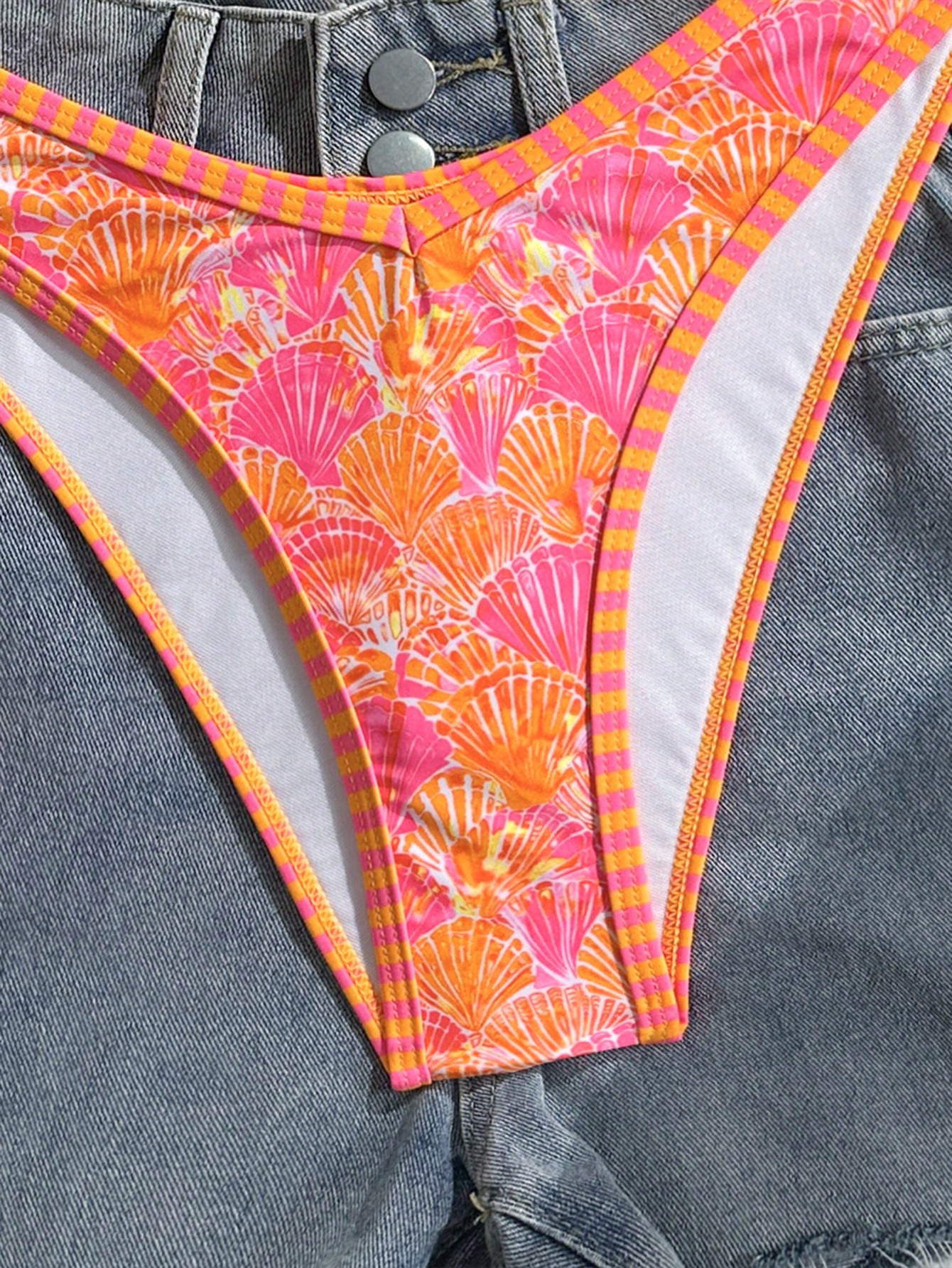 Swim Mod 2pcs/Set Women's Beach Bikini Set, Random Colorful Ocean Element & Shell Strap, Geometric Contrast Trim Design