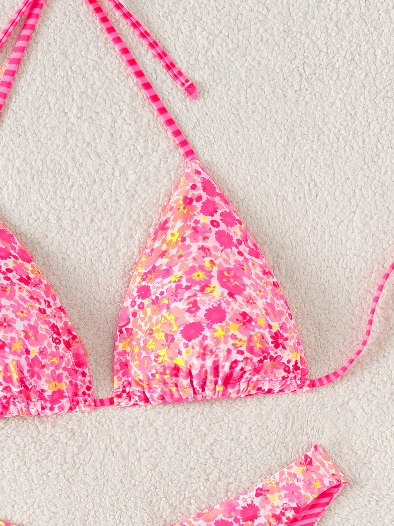 Swim Mod 2pcs Women's Cute Random Reversible Print Halter Top And Adorable Bottoms Bikini Set, Beach/Holiday For Summer Beach Vacation