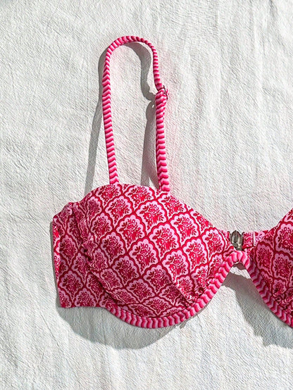 Swim Mod Random Print Wire-Free Push Up Cami Top And Side Tie Swim Bottoms Women 2 Pieces Swimsuit For Beach Summer Holiday Pink