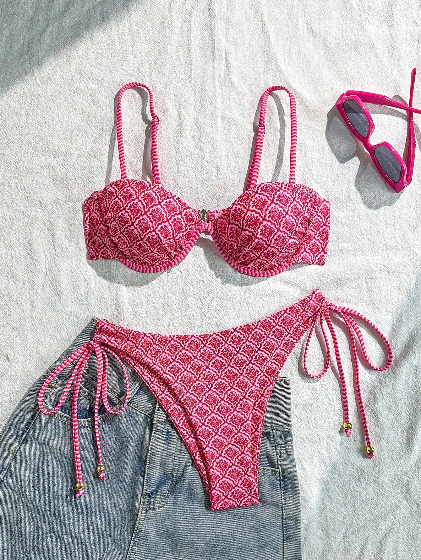 Swim Mod Random Print Wire-Free Push Up Cami Top And Side Tie Swim Bottoms Women 2 Pieces Swimsuit For Beach Summer Holiday Pink