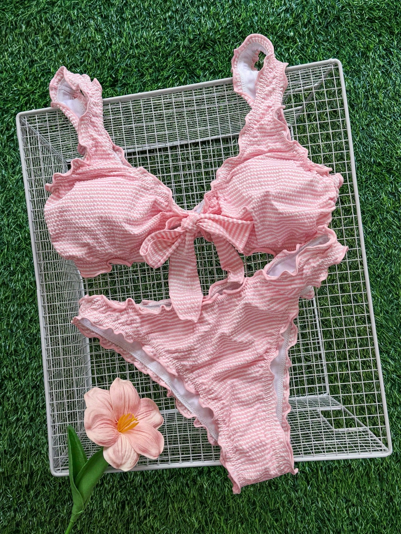Swim Mod Solid Color Pink Ruffle Trim Tie-Up Bikini Set, Sweet Ruffled Thermal Spring Resort Swimwear For Women