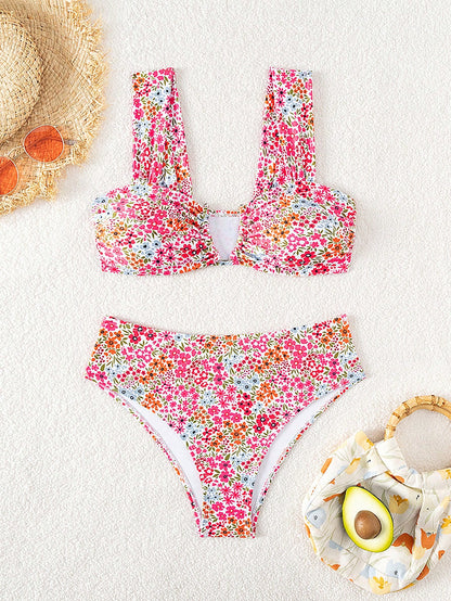 Swim Mod Springbreak Women's New Summer Random Ditsy Floral V-Neck Spaghetti Strap Sweet Floral Pattern Bikini Set