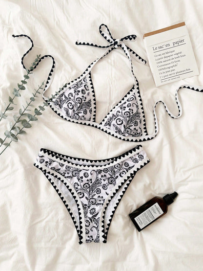 Swim Mod Summer Beach Women's Random Print Triangle Cup Bikini Set