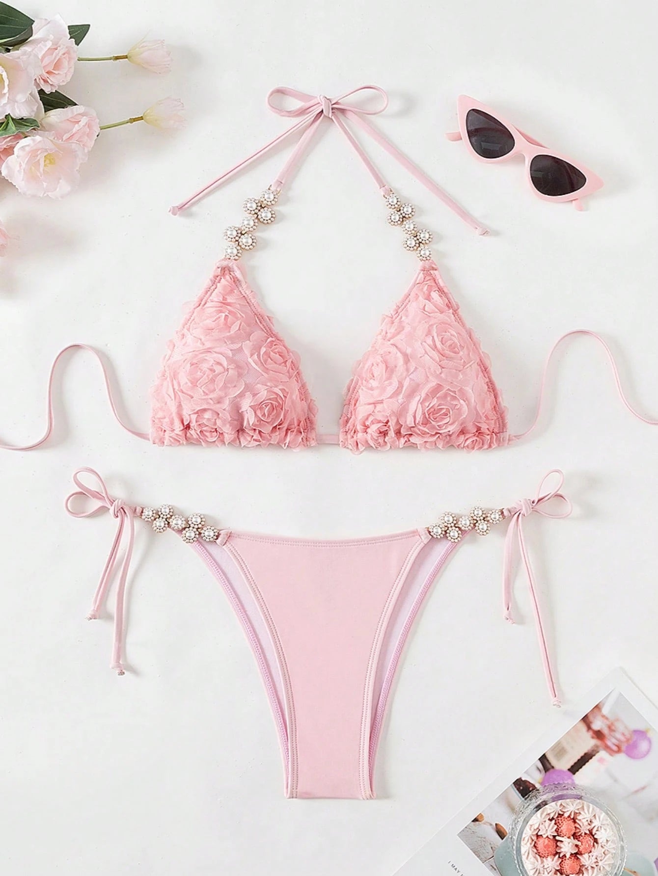 Swim Mod Women Elegant Metal Faux Pearl Necklace Accessories, White 3D Floral Print Halter Swimsuit White Bikini Set For Summer Beach Vacation