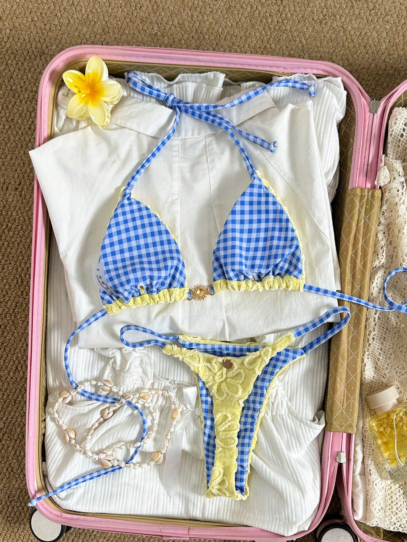 Swim Mod Women's Cute Butter Yellow Sunflower Fabric Floral Plaid Reversible V-Neck Backless Bikini Two Pieces Set, Rivet Shorts, Summer Beach Vacation