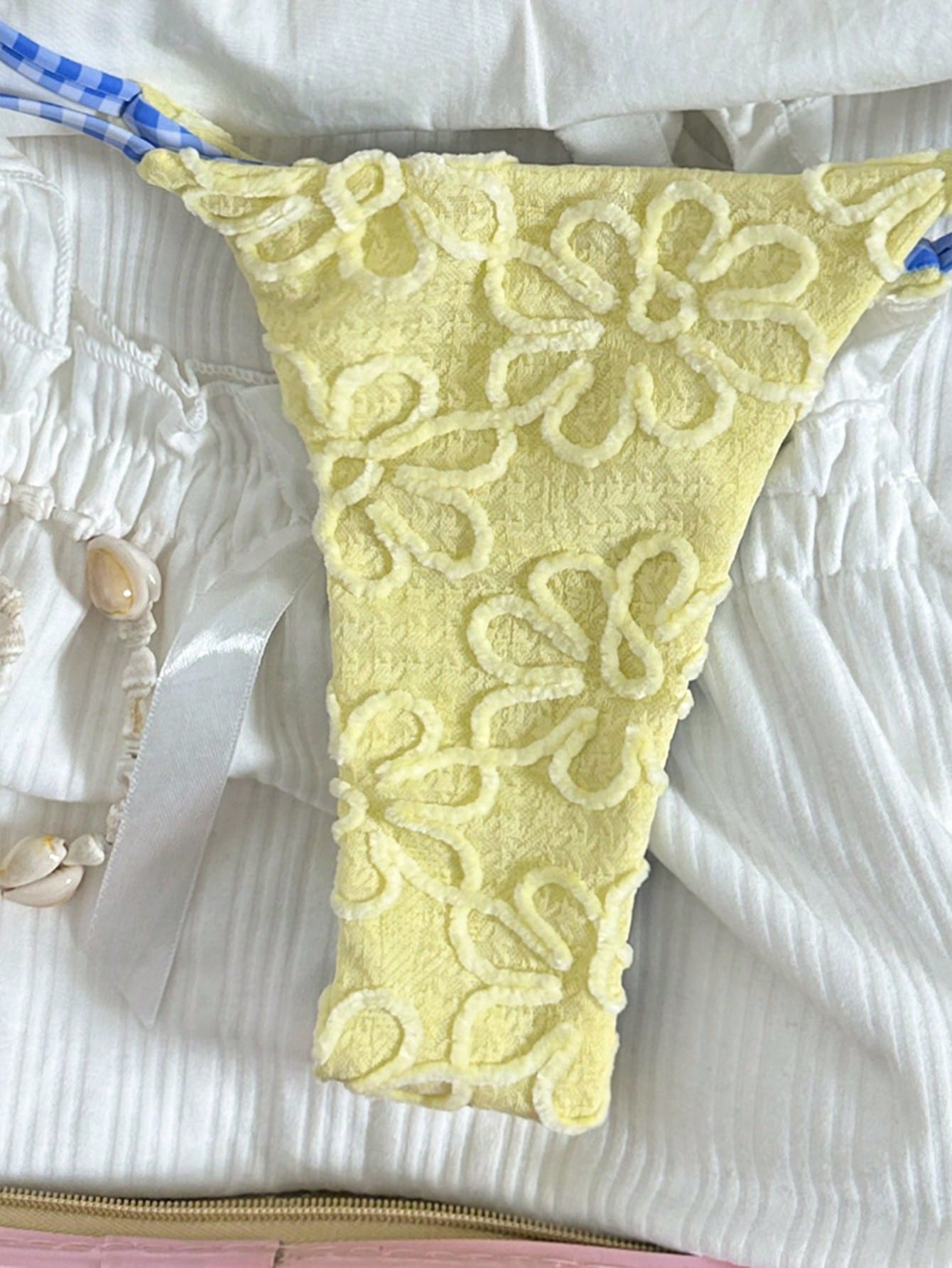 Swim Mod Women's Cute Butter Yellow Sunflower Fabric Floral Plaid Reversible V-Neck Backless Bikini Two Pieces Set, Rivet Shorts, Summer Beach Vacation