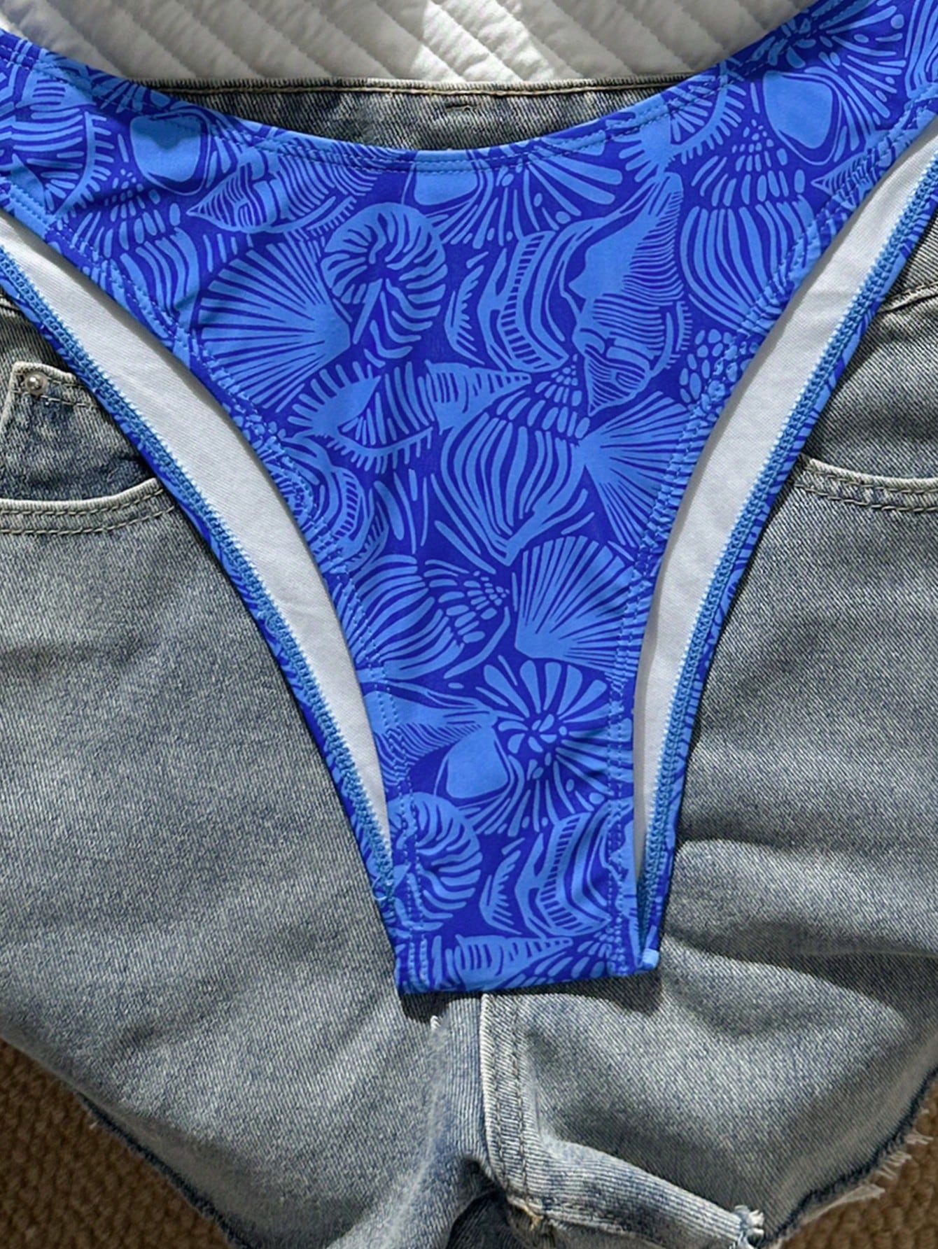 Swim Mod Women's New 2-Piece Geometric Print Spaghetti Strap Top And High-Cut Bottom Sexy Bikini Swimsuit