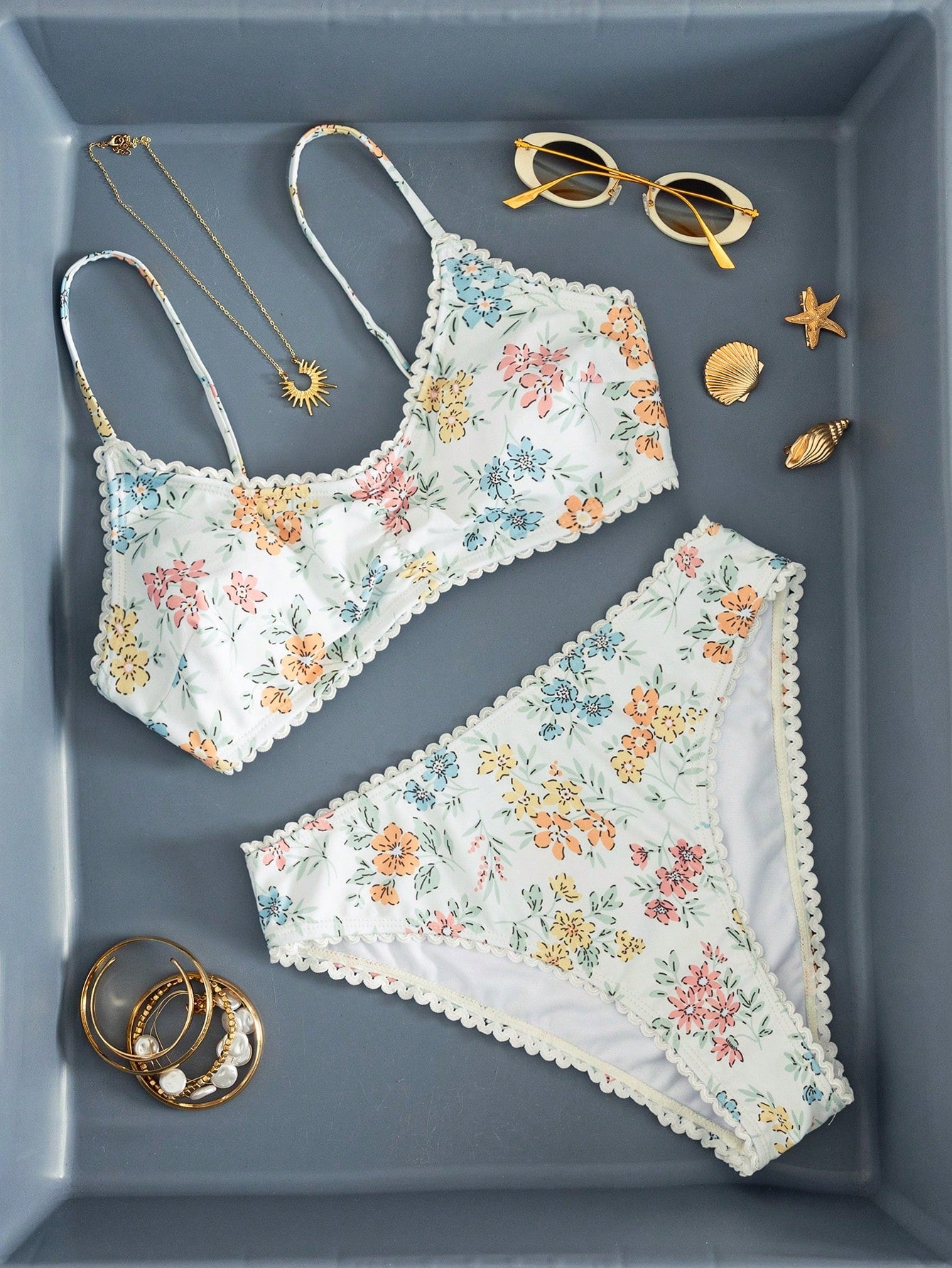 Swim Mod Women's Random Floral Print Ruffle Trim Bikini Set Set, Summer