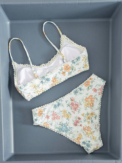Swim Mod Women's Random Floral Print Ruffle Trim Bikini Set Set, Summer