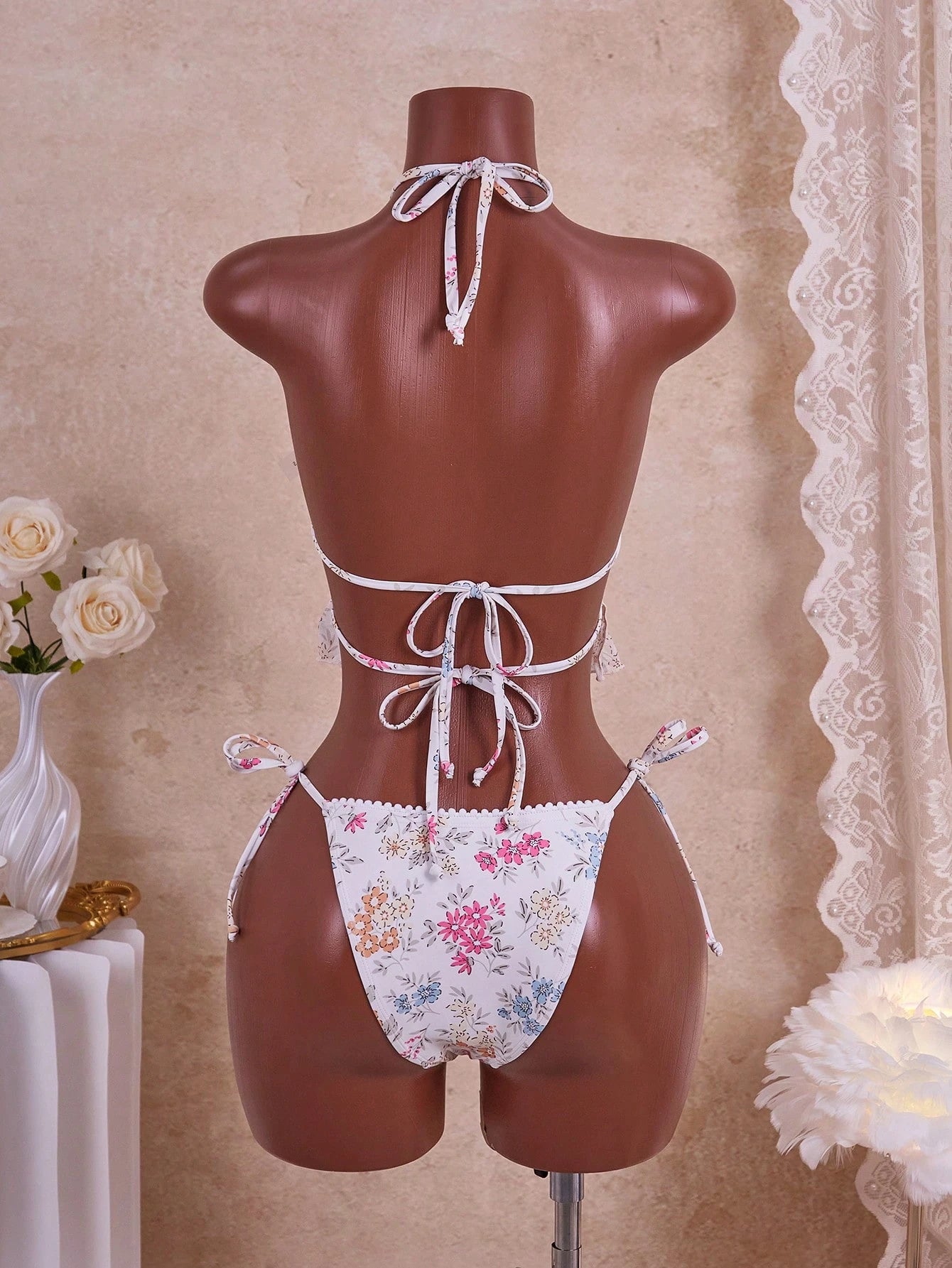 Swim Mod Women's Sweet Floral Pom Pom Lace Pearl Decor Spaghetti Strap Backless Sexy Camisole & Bikini Set, Suitable For Beach Vacation