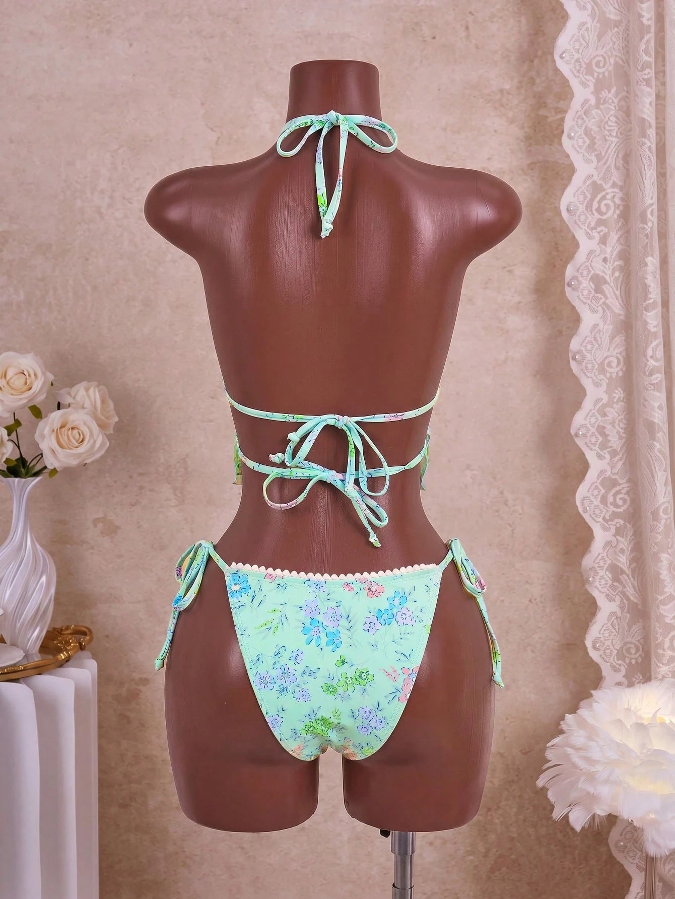 Swim Mod Women's Sweet Floral Pom Pom Lace Pearl Decor Spaghetti Strap Backless Sexy Camisole & Bikini Set, Suitable For Beach Vacation