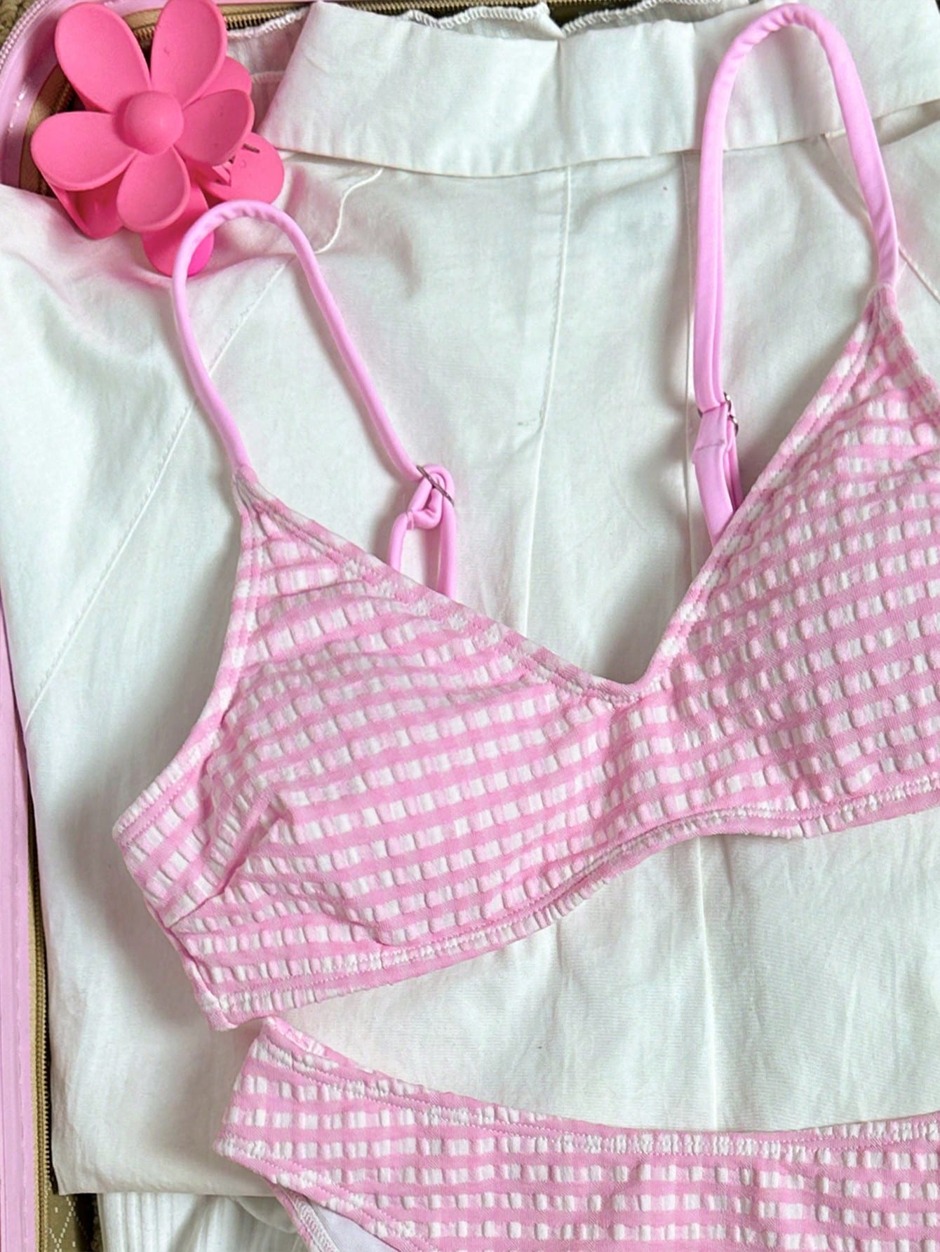 Swim Mod Women's Sweet Minimalist Cute Round Neck Beach Bikini Set, Spring/Summer,Cute Pink Plaid Mini Bikini Swimwear Set For Women's Summer Beach Vacation